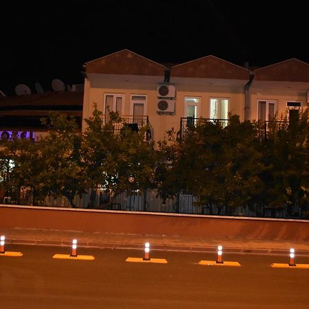 Las Palmeras Hotel Çamyuva エクステリア 写真