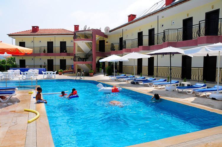 Las Palmeras Hotel Çamyuva エクステリア 写真