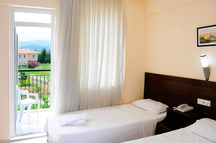 Las Palmeras Hotel Çamyuva エクステリア 写真