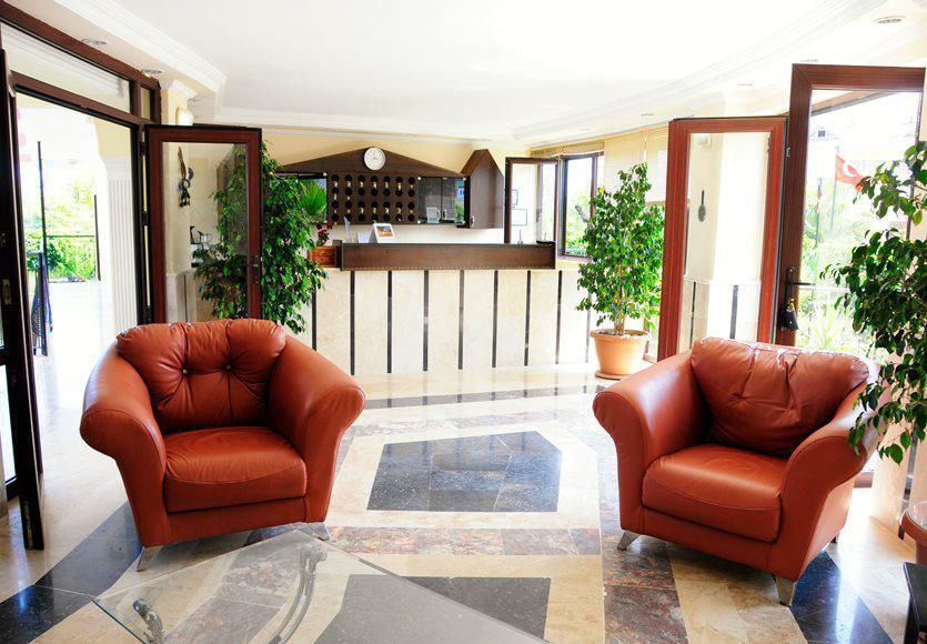 Las Palmeras Hotel Çamyuva エクステリア 写真