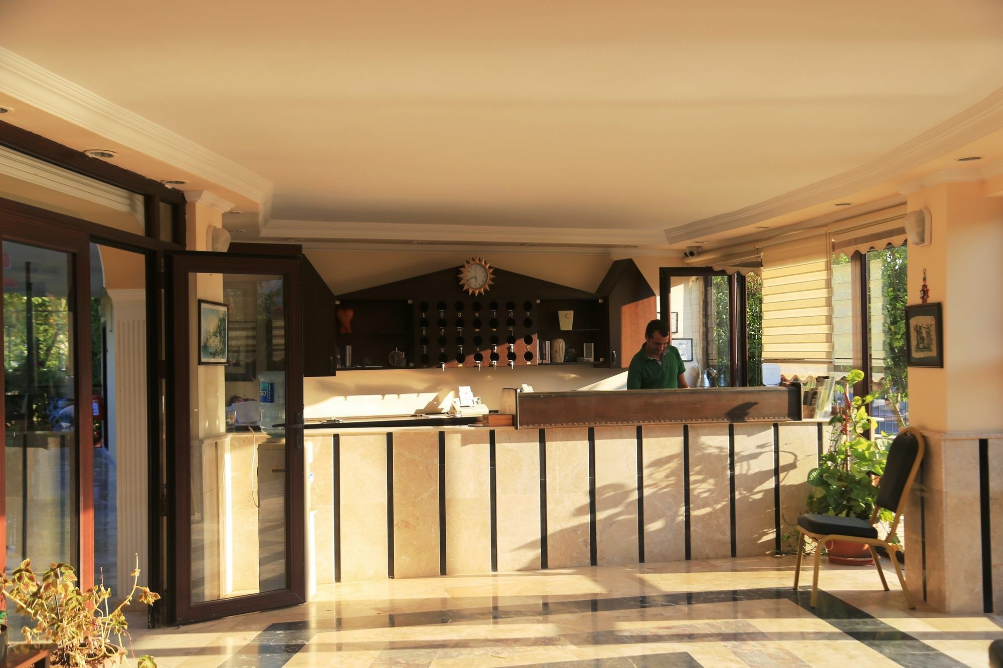 Las Palmeras Hotel Çamyuva エクステリア 写真